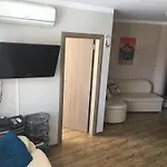 Sunny Plaza 100 M Sea Апартаменти Сонячний Берег
