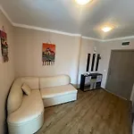 Sunny Plaza 100 M Sea Апартаменти