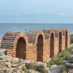 Sunny Plaza 100 M Sea Сонячний Берег