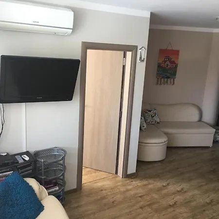 Sunny Plaza 100 M Sea Apartament Słoneczny Brzeg