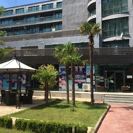 Apartament Sunny Plaza 100 M Sea Słoneczny Brzeg