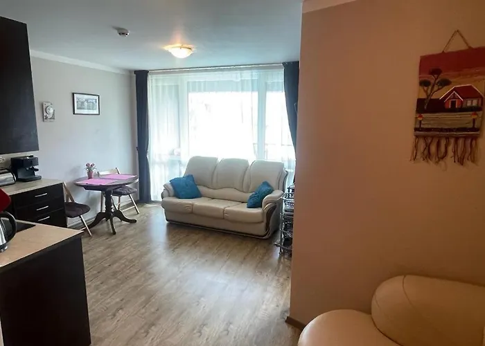 Sunny Plaza 100 M Sea * Słoneczny Brzeg